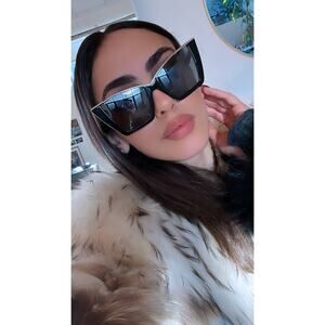 NEW Saint Laurent SL570 Cat Eye Sunglasses in Black Silver